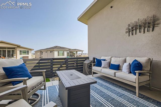 9107 Glitter Way, Colorado Springs, CO 80924