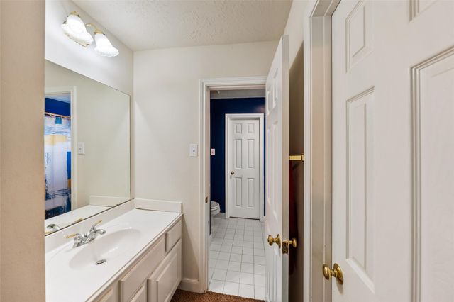 11503 Stoney Falls Drive, Houston, TX 77095