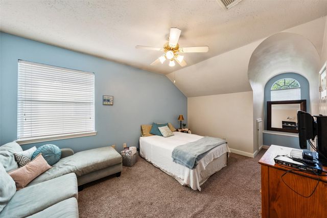 11503 Stoney Falls Drive, Houston, TX 77095