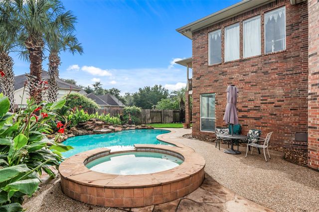 11503 Stoney Falls Drive, Houston, TX 77095