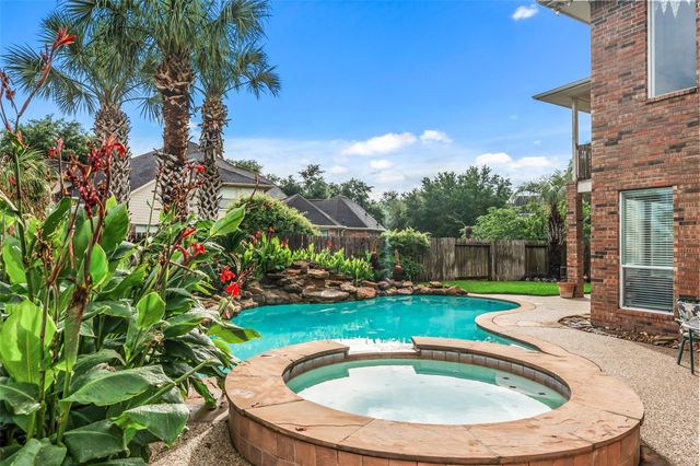 11503 Stoney Falls Drive, Houston, TX 77095