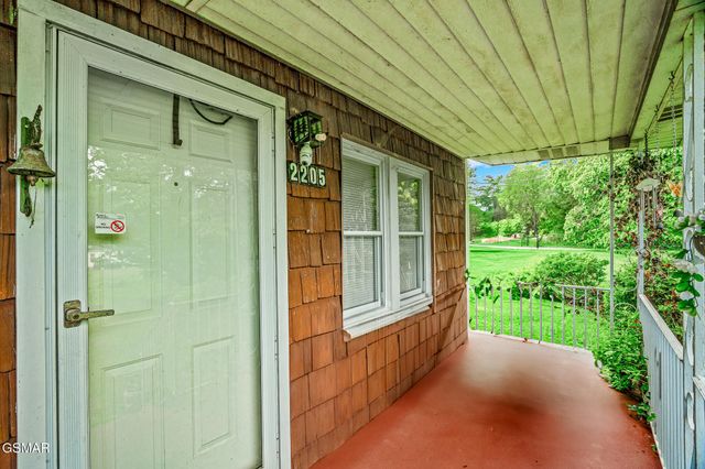 2205 Shipetown Road, Mascot, TN 37806