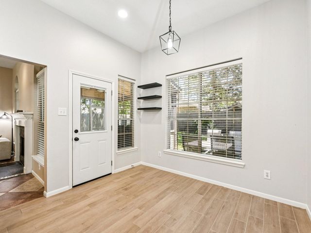124 Crimson Bay Drive, League City, TX 77573