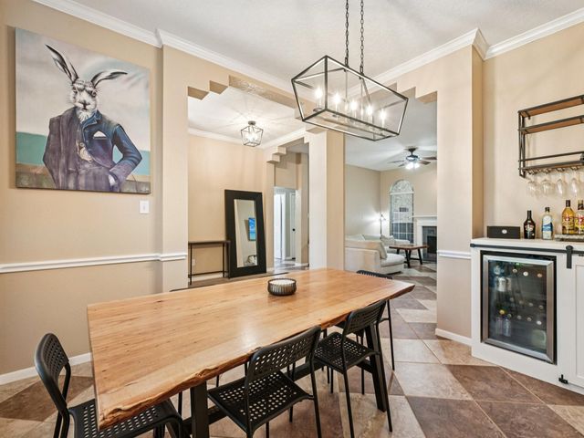 124 Crimson Bay Drive, League City, TX 77573