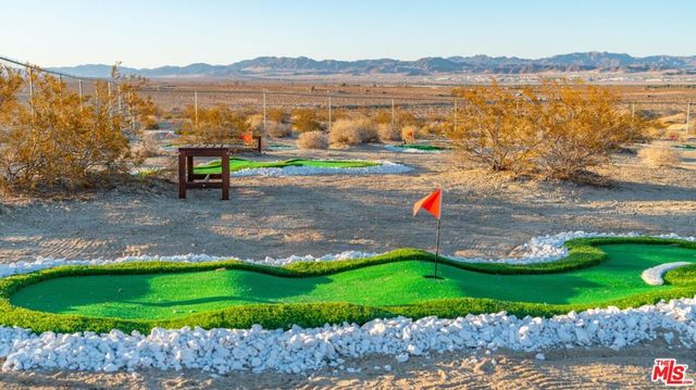 71638 Laura Lane, Twentynine Palms, CA 92277