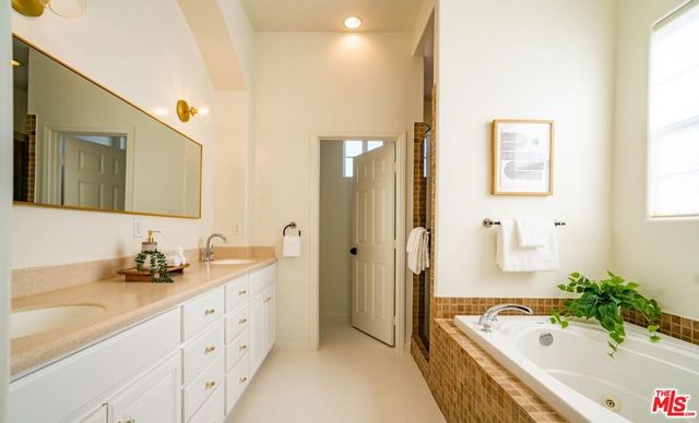 71638 Laura Lane, Twentynine Palms, CA 92277