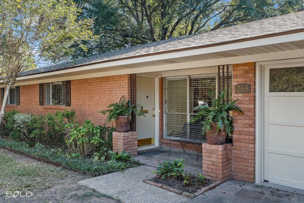 265 Pierremont Road, Shreveport, LA 71105