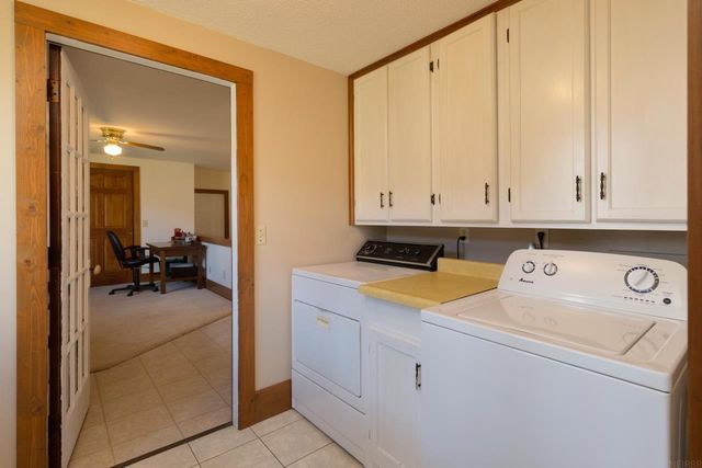 402 Bethel St., Parkersburg, IA 50665
