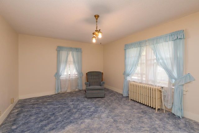 402 Bethel St., Parkersburg, IA 50665