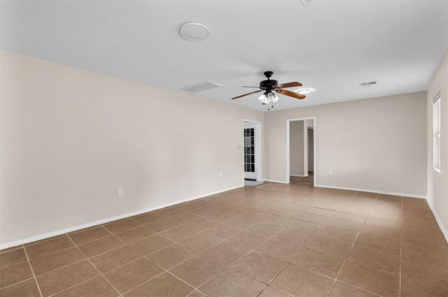 500 Butler Street, Moore, OK 73160