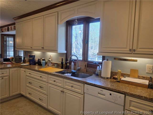 387 Loblolly Drive, Vass, NC 28394