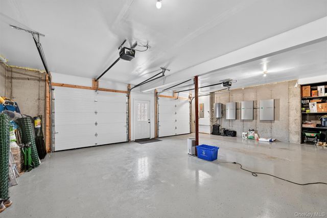 26 Curtin Lane, Marlboro, NY 12542