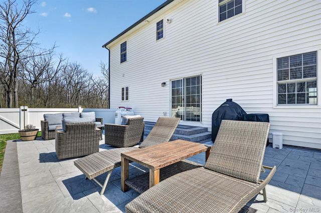 26 Curtin Lane, Marlboro, NY 12542