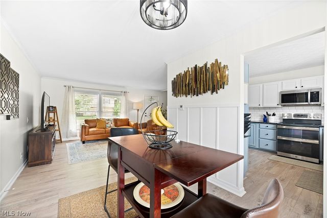 432 Pickwick Lane, Tallmadge, OH 44278