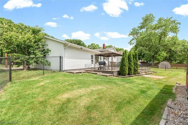 432 Pickwick Lane, Tallmadge, OH 44278