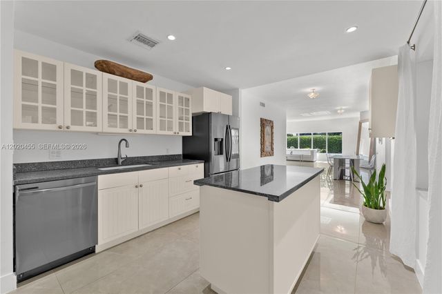 11144 NE 8th Ct, Biscayne Park, FL 33161