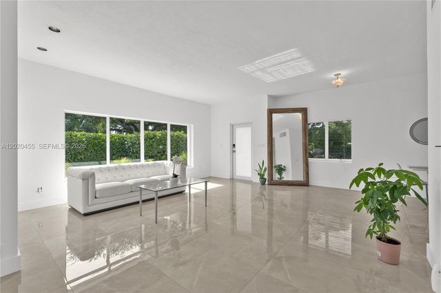 11144 NE 8th Ct, Biscayne Park, FL 33161
