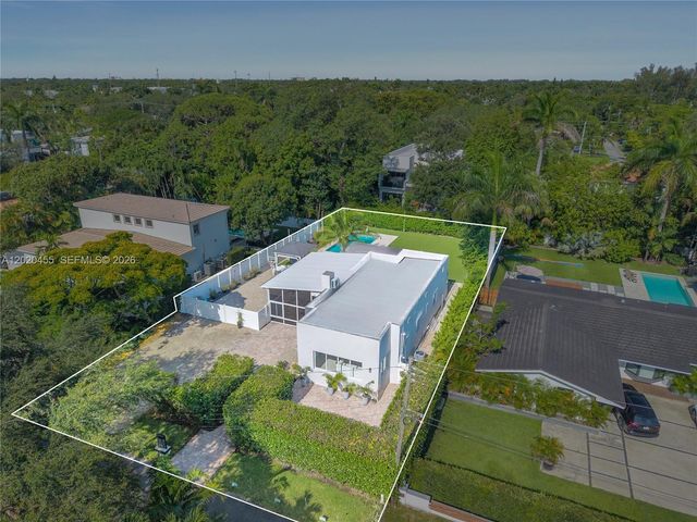 11144 NE 8th Ct, Biscayne Park, FL 33161