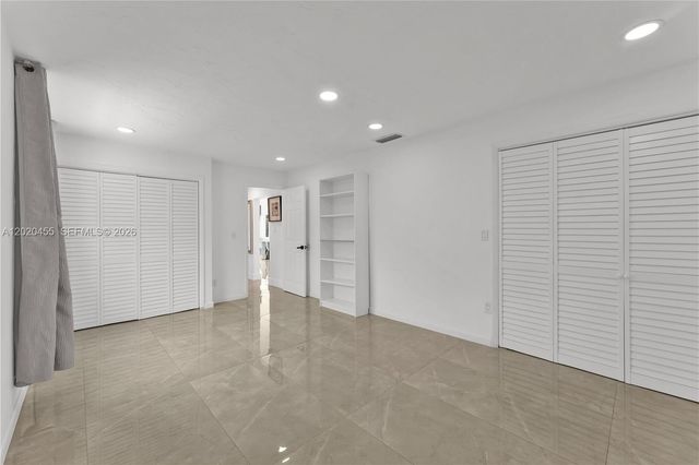 11144 NE 8th Ct, Biscayne Park, FL 33161