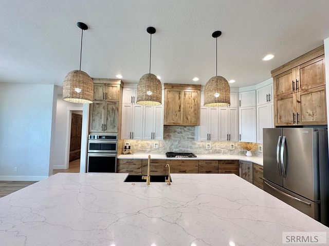 2260 Clover Meadow Way, Rexburg, ID 83440