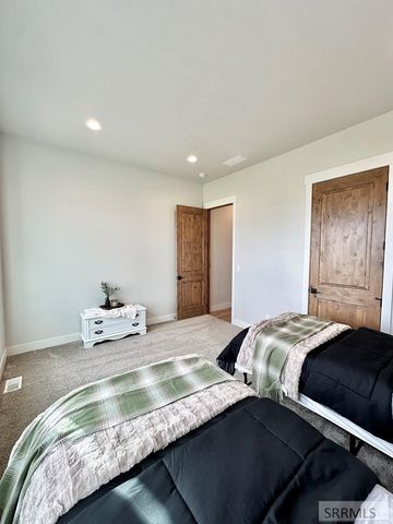 2260 Clover Meadow Way, Rexburg, ID 83440