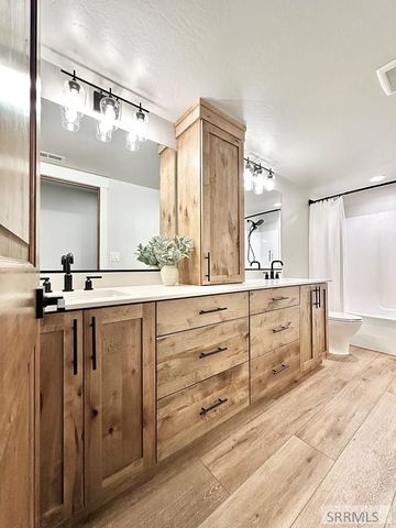 2260 Clover Meadow Way, Rexburg, ID 83440