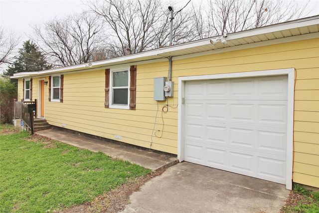 1903 Dryden Drive, Dallas, TX 75211