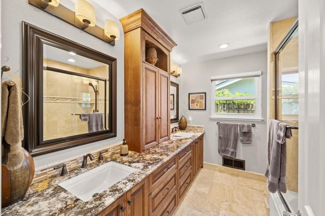 9468 S Wales Way, Elk Grove, CA 95758