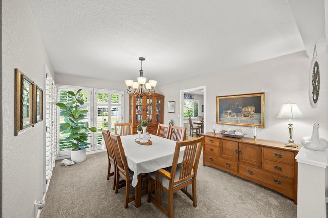 9468 S Wales Way, Elk Grove, CA 95758