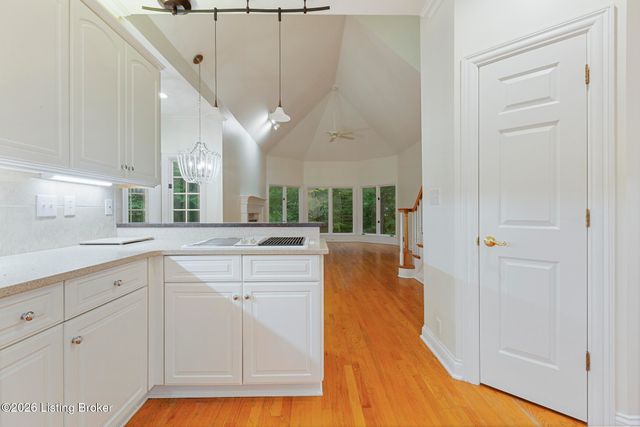 5510 Timber Ridge Dr, Prospect, KY 40059