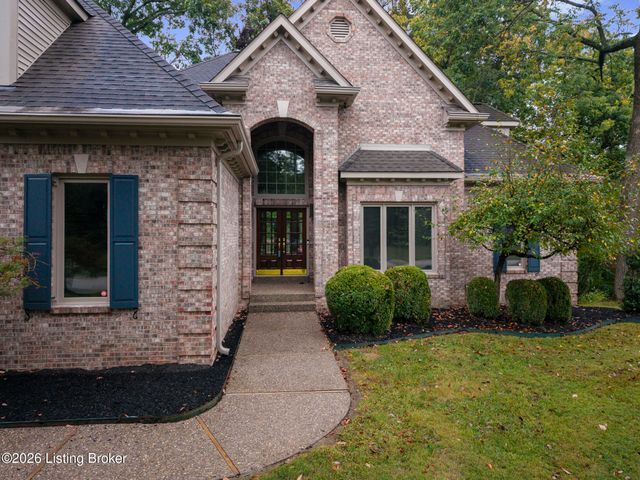 5510 Timber Ridge Dr, Prospect, KY 40059