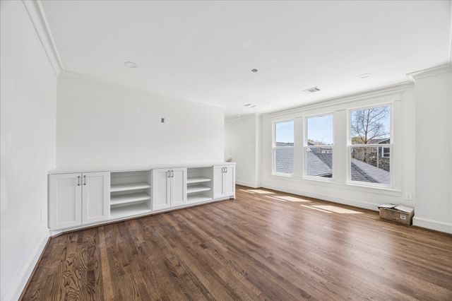 1836 Cortlandt Street, Houston, TX 77008