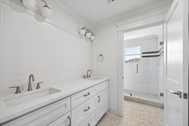 1836 Cortlandt Street, Houston, TX 77008