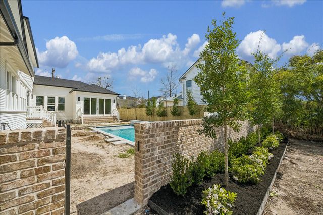 1836 Cortlandt Street, Houston, TX 77008