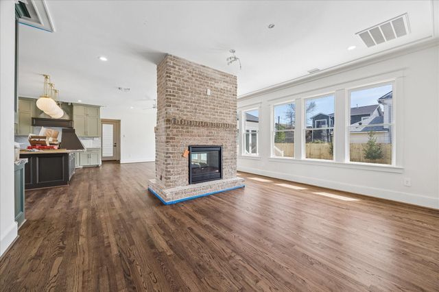 1836 Cortlandt Street, Houston, TX 77008