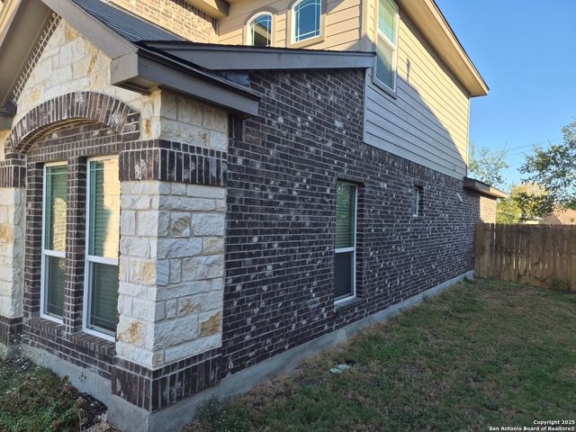 7034 Comanche Star, San Antonio, TX 78233