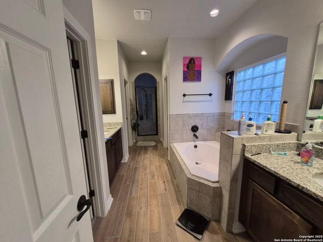 7034 Comanche Star, San Antonio, TX 78233