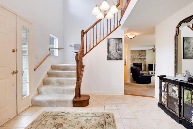 580 SYCAMORE Circle, Wauconda, IL 60084