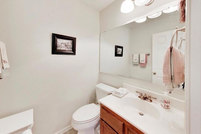 580 SYCAMORE Circle, Wauconda, IL 60084