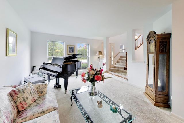 580 SYCAMORE Circle, Wauconda, IL 60084