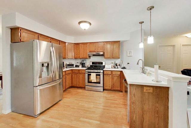 580 SYCAMORE Circle, Wauconda, IL 60084