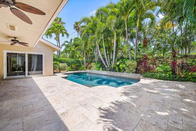 203 E River Park Drive, Jupiter, FL 33477