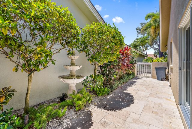 203 E River Park Drive, Jupiter, FL 33477