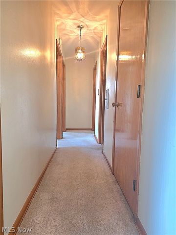 1423 Roanoke Drive, Parma, OH 44134