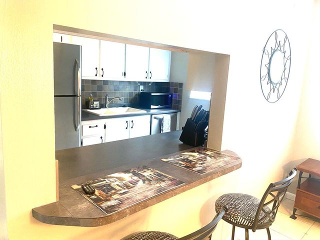 1750 N CONGRESS Avenue 403, West Palm Beach, FL 33409