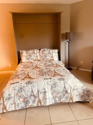 1750 N CONGRESS Avenue 403, West Palm Beach, FL 33409