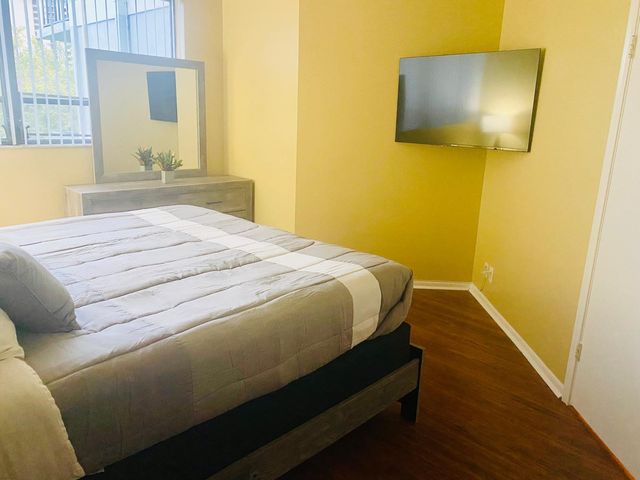 1750 N CONGRESS Avenue 403, West Palm Beach, FL 33409