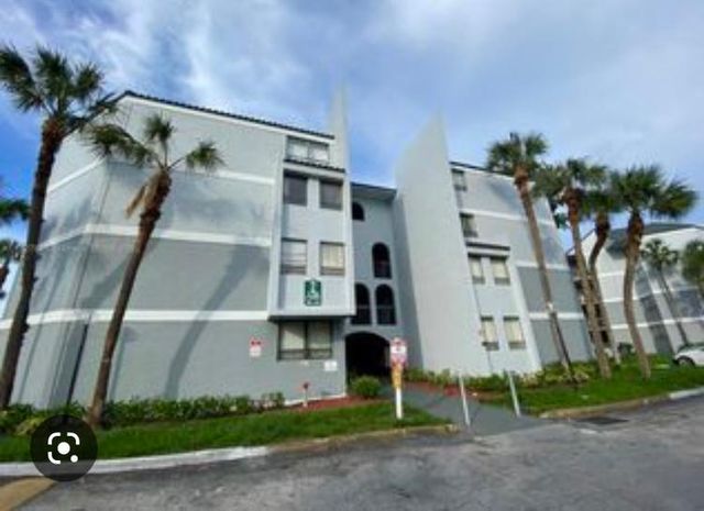 1750 N CONGRESS Avenue 403, West Palm Beach, FL 33409