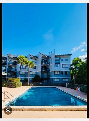 1750 N CONGRESS Avenue 403, West Palm Beach, FL 33409