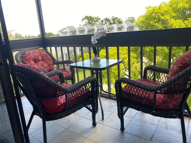 1750 N CONGRESS Avenue 403, West Palm Beach, FL 33409